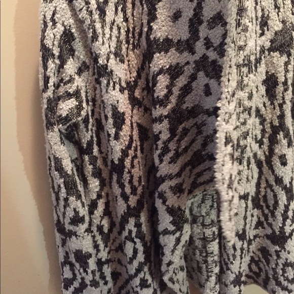 Lucky brand cardigan - Picture 2 of 4